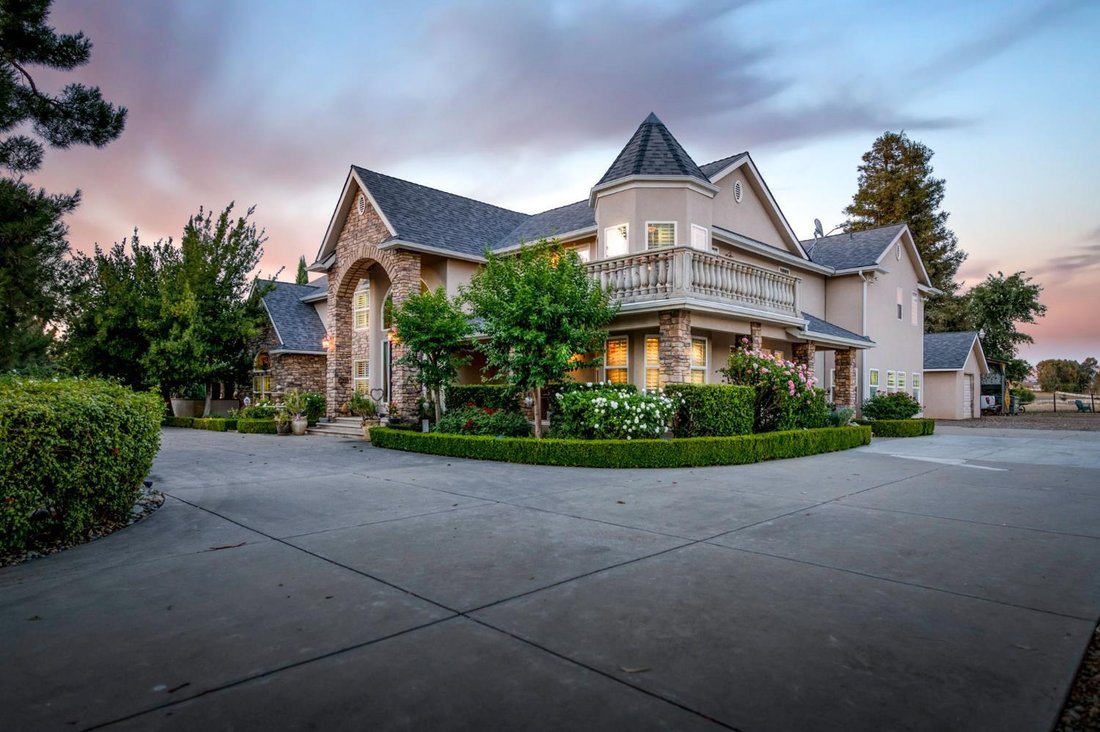 House in Clovis, California, United States 3 - 18567079