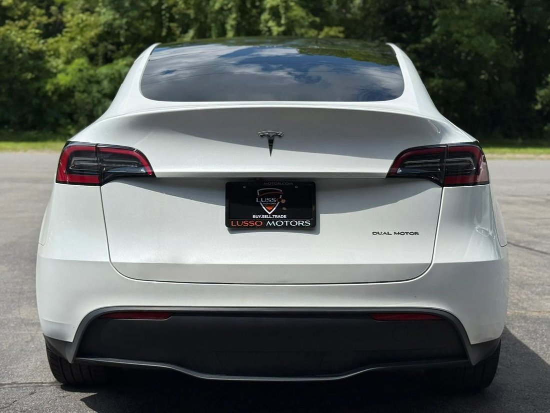 Suv in Amsterdam, NY, United States 5 - 18571159