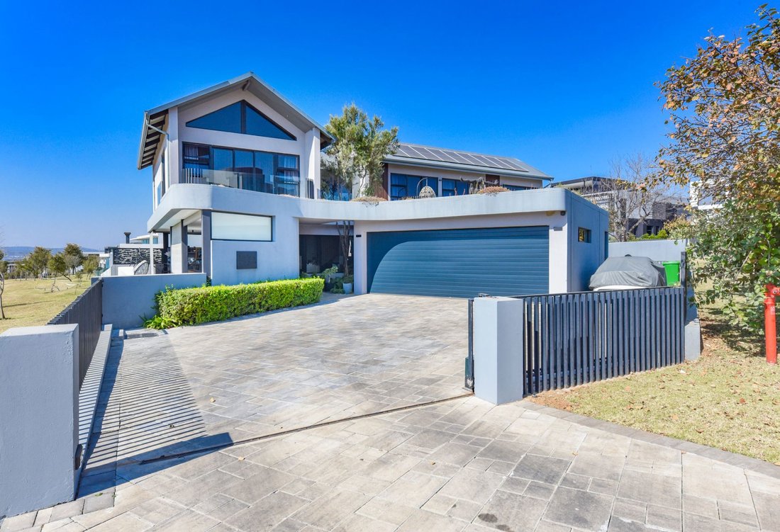 House in Chartwell, Gauteng, South Africa 3 - 18572062