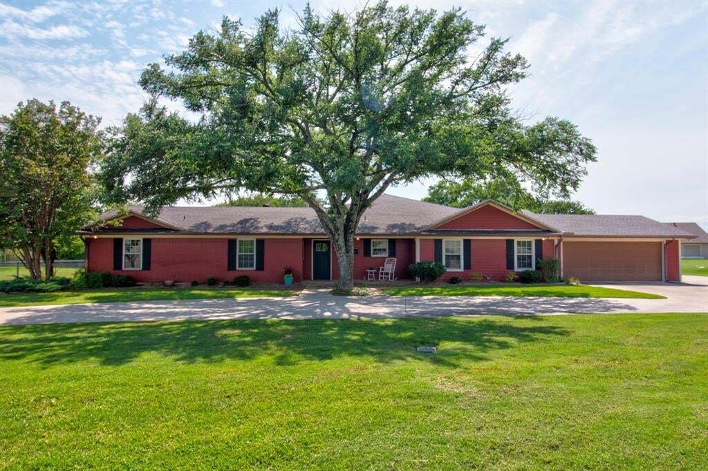 House in Gainesville, Texas, United States 1 - 18570660