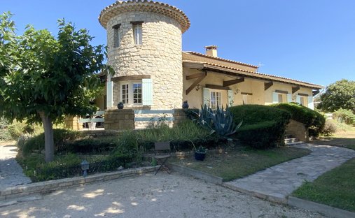 Casa a Uzès, Occitania, Francia 1
