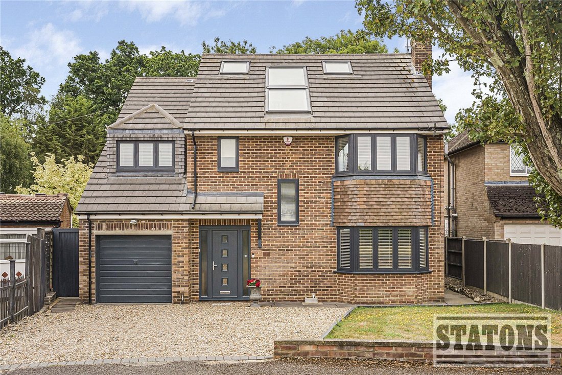 House in Elstree (Elstree and Borehamwood), Elstree, England 1 - 18568637