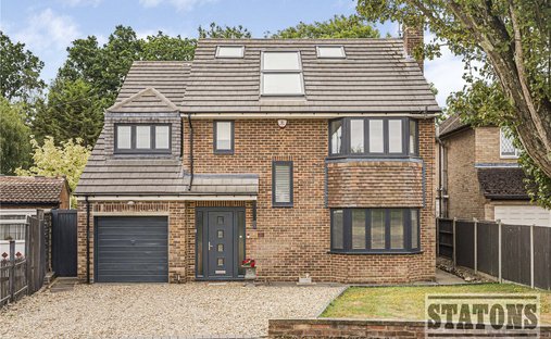 House in Elstree (Elstree and Borehamwood), Elstree, England 1