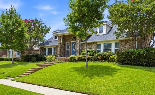House in Lewisville, Texas, United States 1