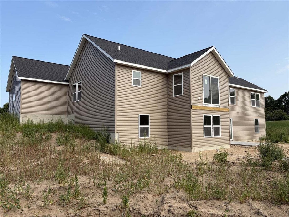 House in West Olive, Michigan, United States 2 - 18309242