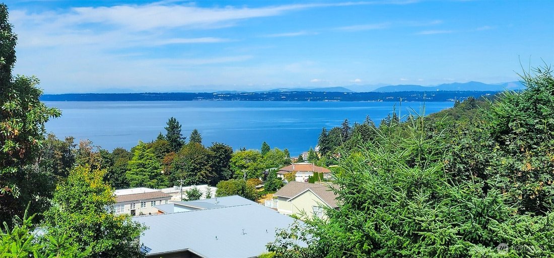 House in Tacoma, Washington, United States 1 - 18537181