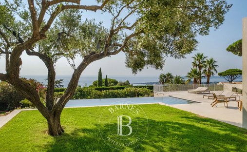 Villa a Nartelle-Noyer-Bellevue-bd dei Sardinaux, Sainte-Maxime, Francia 1