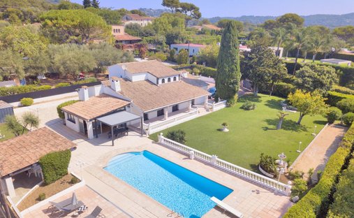 Villa in Mougins, Provence-Alpes-Côte d'Azur, France 1