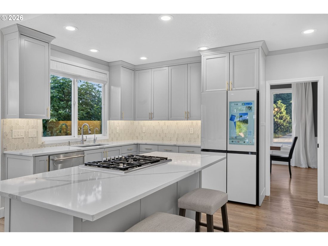 House in West Linn, Oregon, United States 5 - 18570432