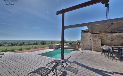 House in Saint-Martin-Belle-Roche, Bourgogne – Franche-Comté, France 1