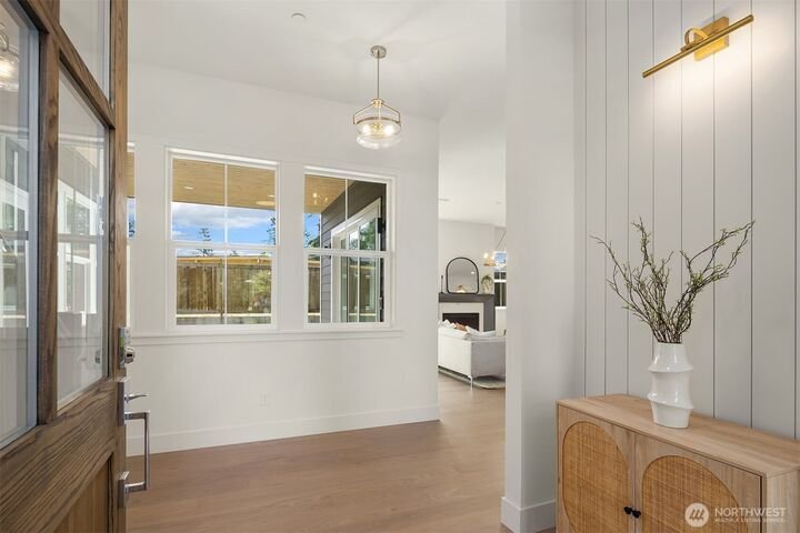 House in Bellevue, Washington, United States 2 - 18570477