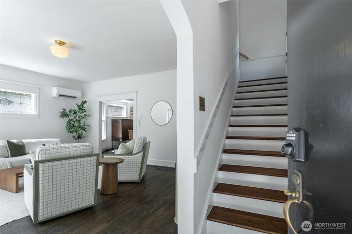 House in Seattle, Washington, United States 4 - 18570478