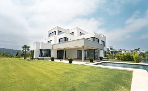 Villa in Guadiaro, San Roque, Andalusia 1
