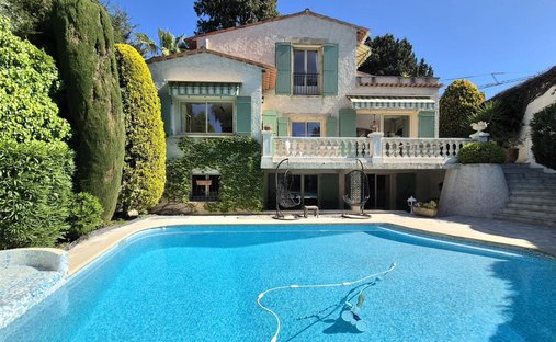 House in Broussailles, Cannes, France 1
