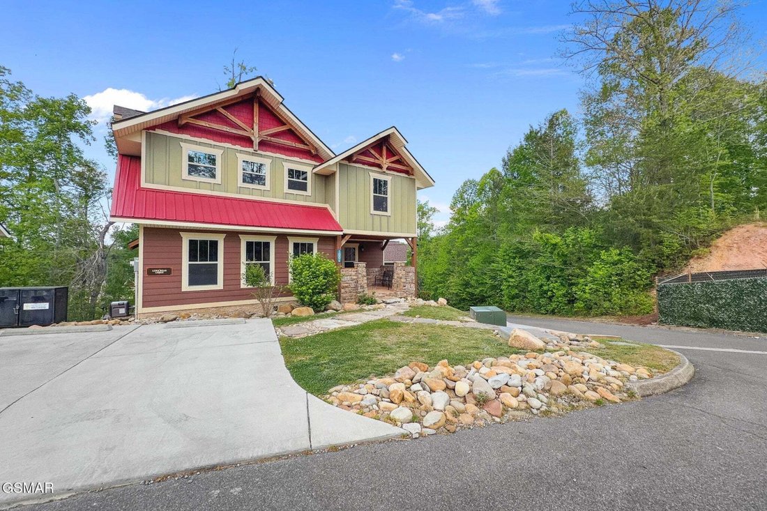 House in Gatlinburg, Tennessee, United States 2 - 18573584
