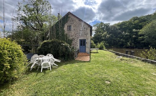 Finca en Chiddes, Borgoña-Franco Condado, Francia 1