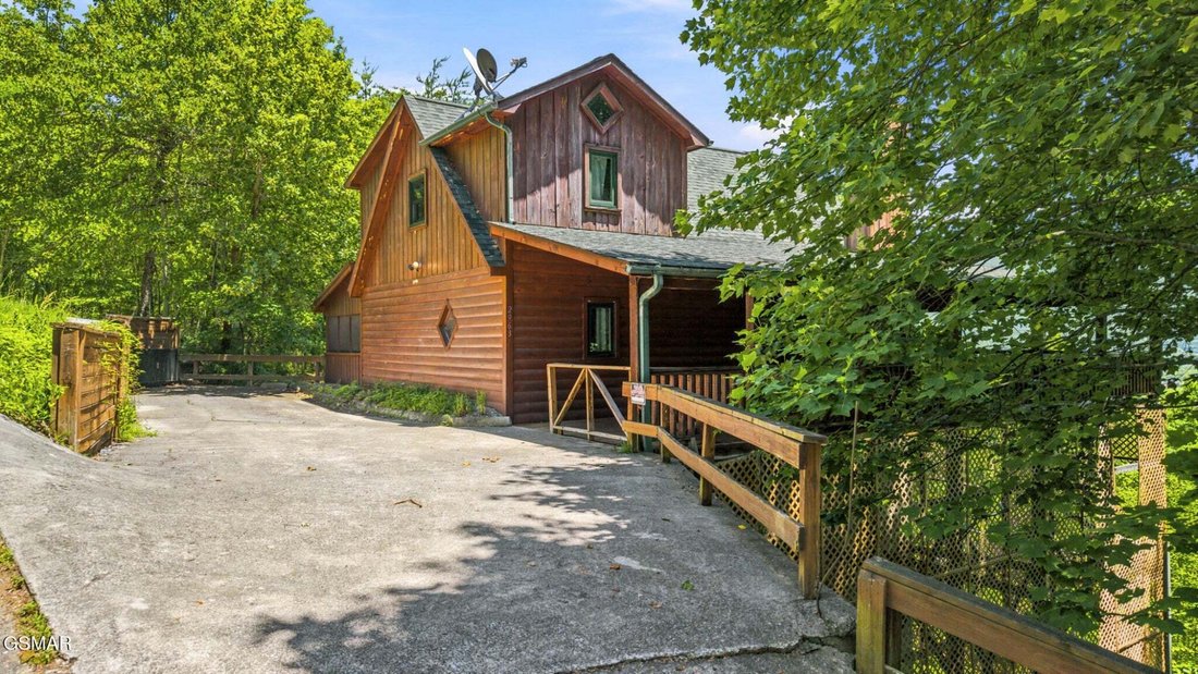 House in Sevierville, Tennessee, United States 1 - 18573639