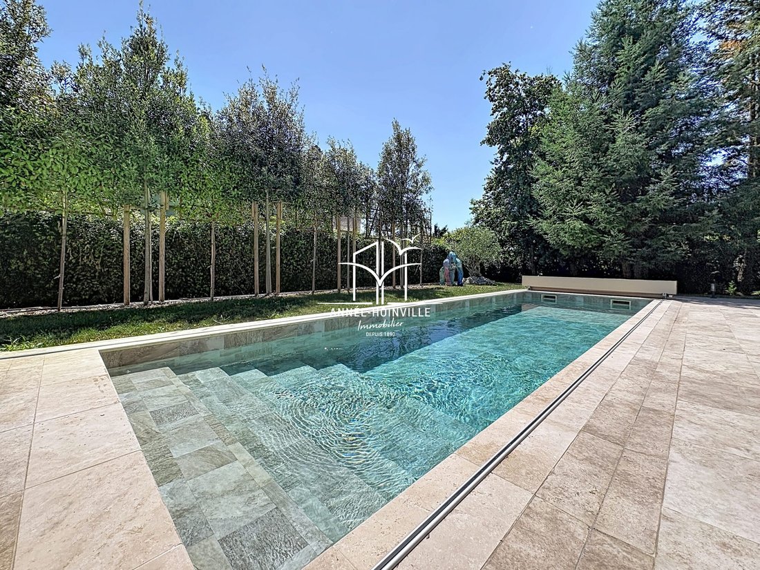 Villa in Deauville, Normandy, France 1 - 17840904