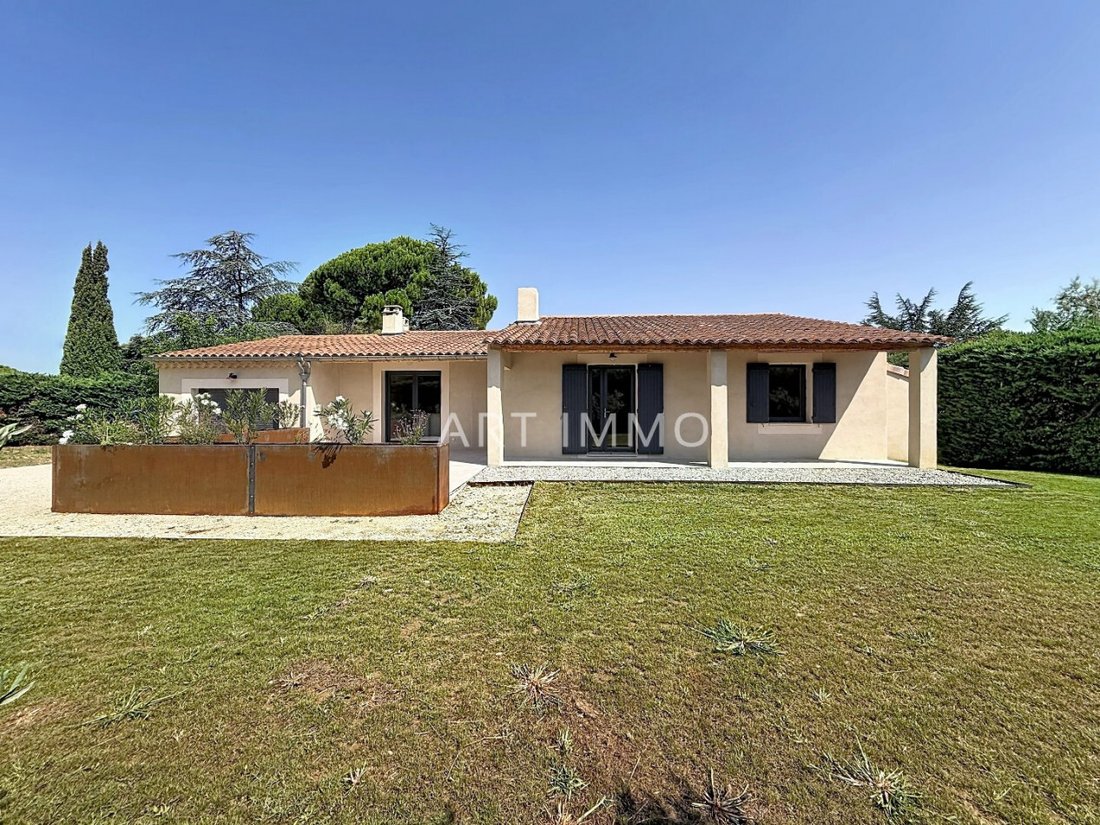 House in Robion, Provence-Alpes-Côte d'Azur, France 2 - 18568974