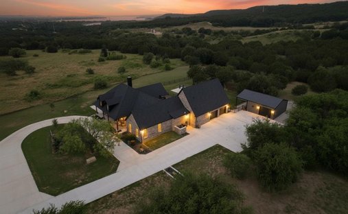 House in Graford, Texas, United States 1
