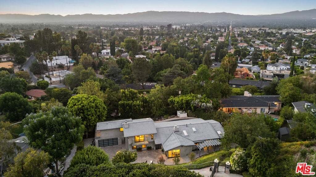 House in Los Angeles, California, United States 2 - 18565266
