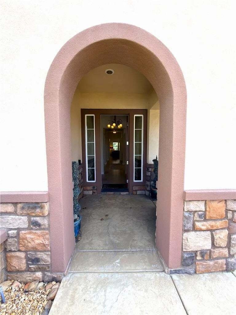House in Cherry Valley, California, United States 3 - 18570742
