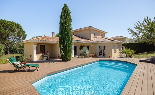 Villa in Les Hauts de Saint Bonnet, Saint-Bonnet-de-Mure, France 1