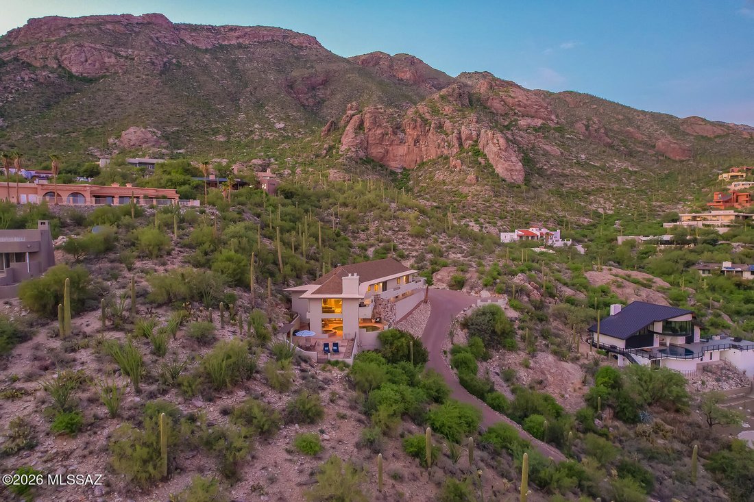 House in Tucson, Arizona, United States 3 - 18570077