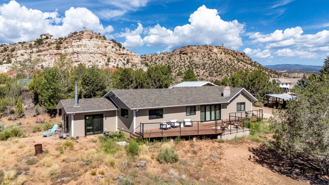 House in Escalante, Utah, United States 2 - 18566910