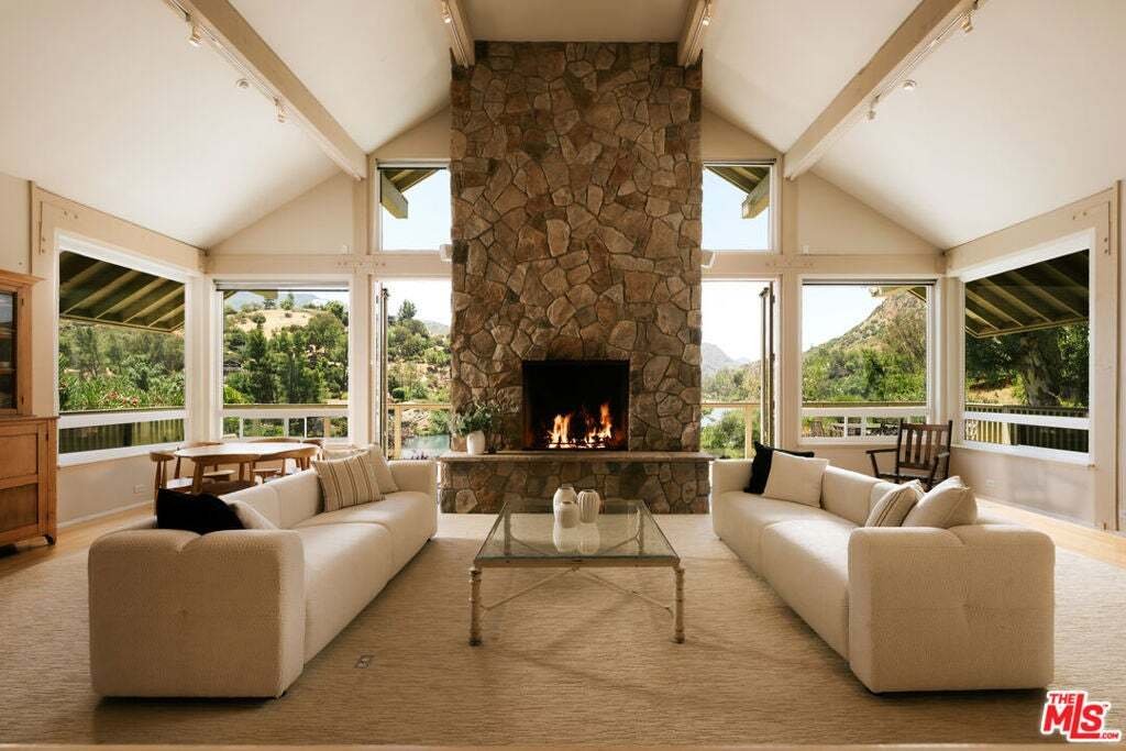 House in Agoura Hills, California, United States 2 - 18573144
