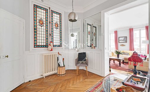 Apartment in Lorette-Martyrs, Paris 9e Arrondissement, Paris 1