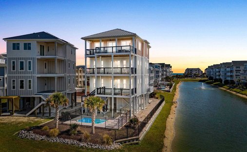 Casa en Ocean Isle Beach, Carolina del Norte, Estados Unidos 1