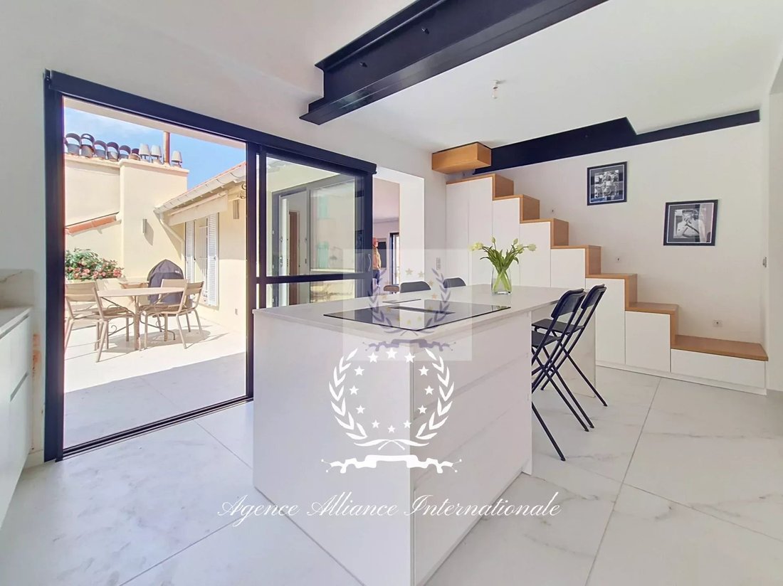 Apartment in Cannes, Provence-Alpes-Côte d'Azur, France 5 - 18567885