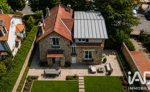 House in Nord, Palaiseau, France 1