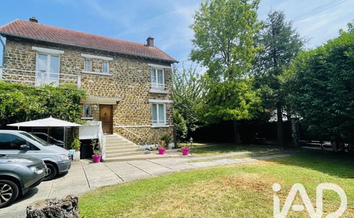 House in Centre Ville, Athis-Mons, France 1