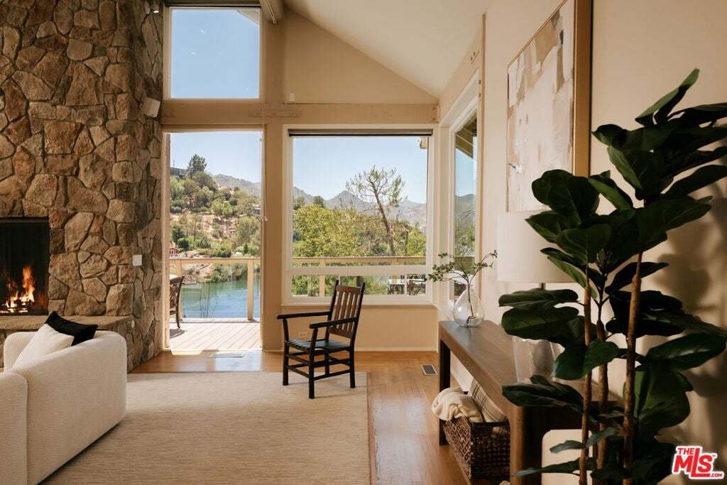 House in Agoura Hills, California, United States 3 - 18573144