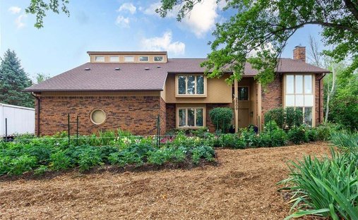 House in Rochester Hills, Michigan, United States 1