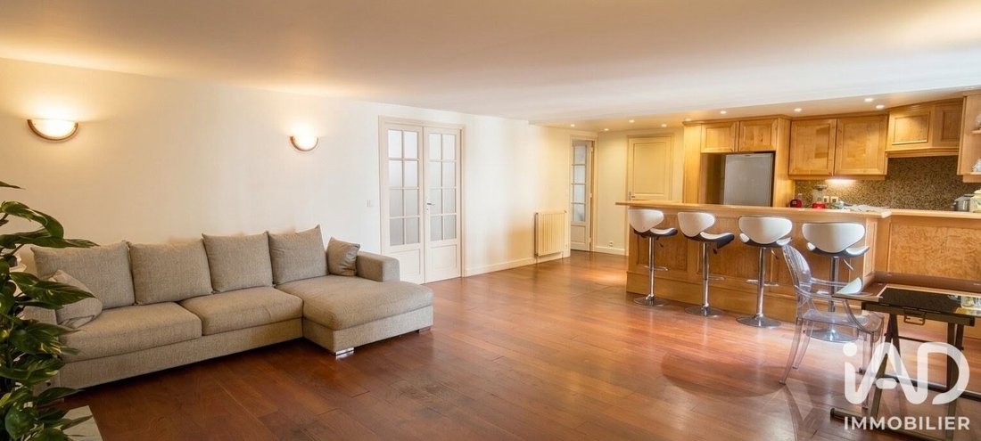 Apartment in Chateau d'Eau-Lancry, Paris 10e Arrondissement, Paris 1 - 18571556