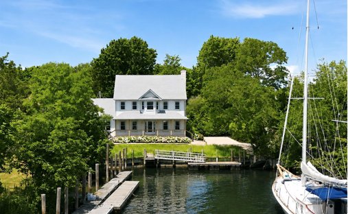 House in Greenport West, New York, United States 1