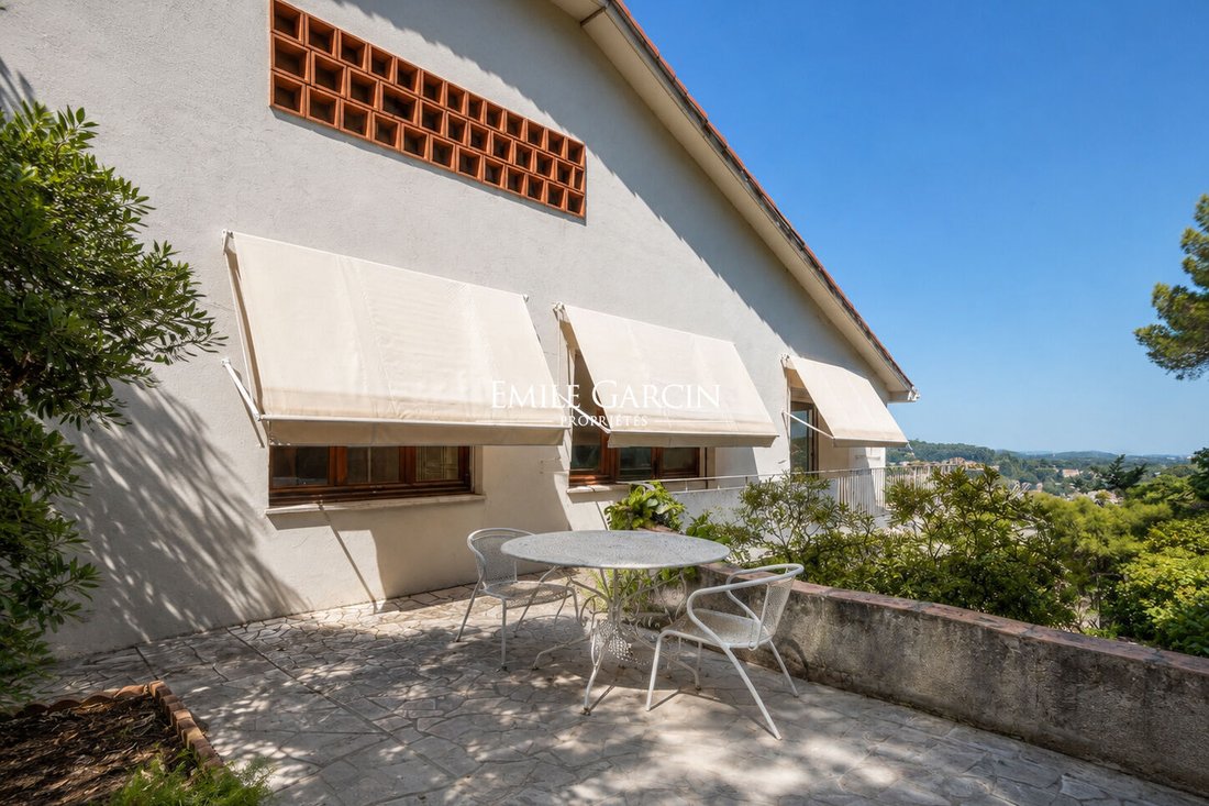 Villa in Sud, Les Angles, France 4 - 18569761
