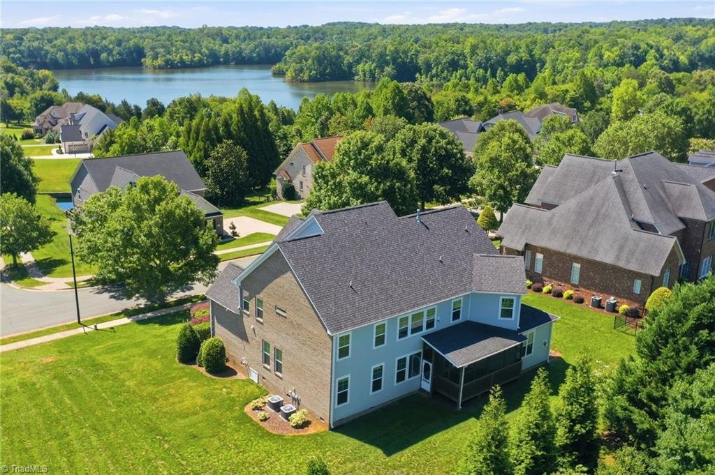 Casa en Elon, Carolina del Norte, Estados Unidos 1 - 18573170