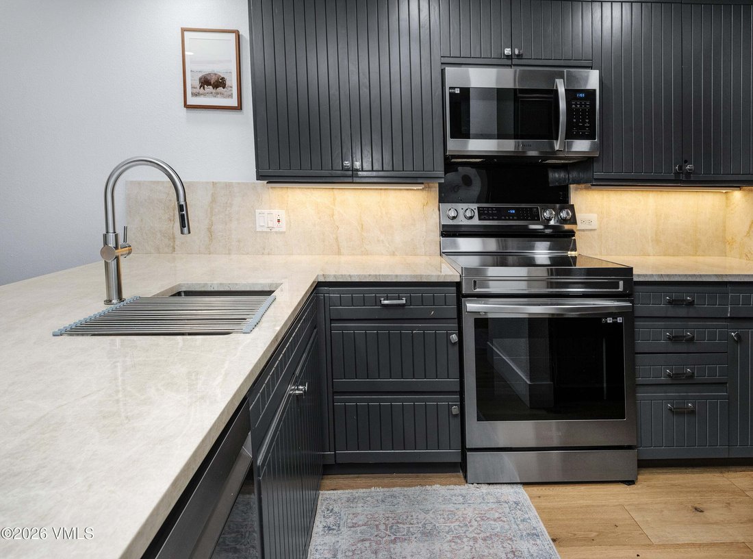 Condo in Avon, Colorado, United States 5 - 18570612