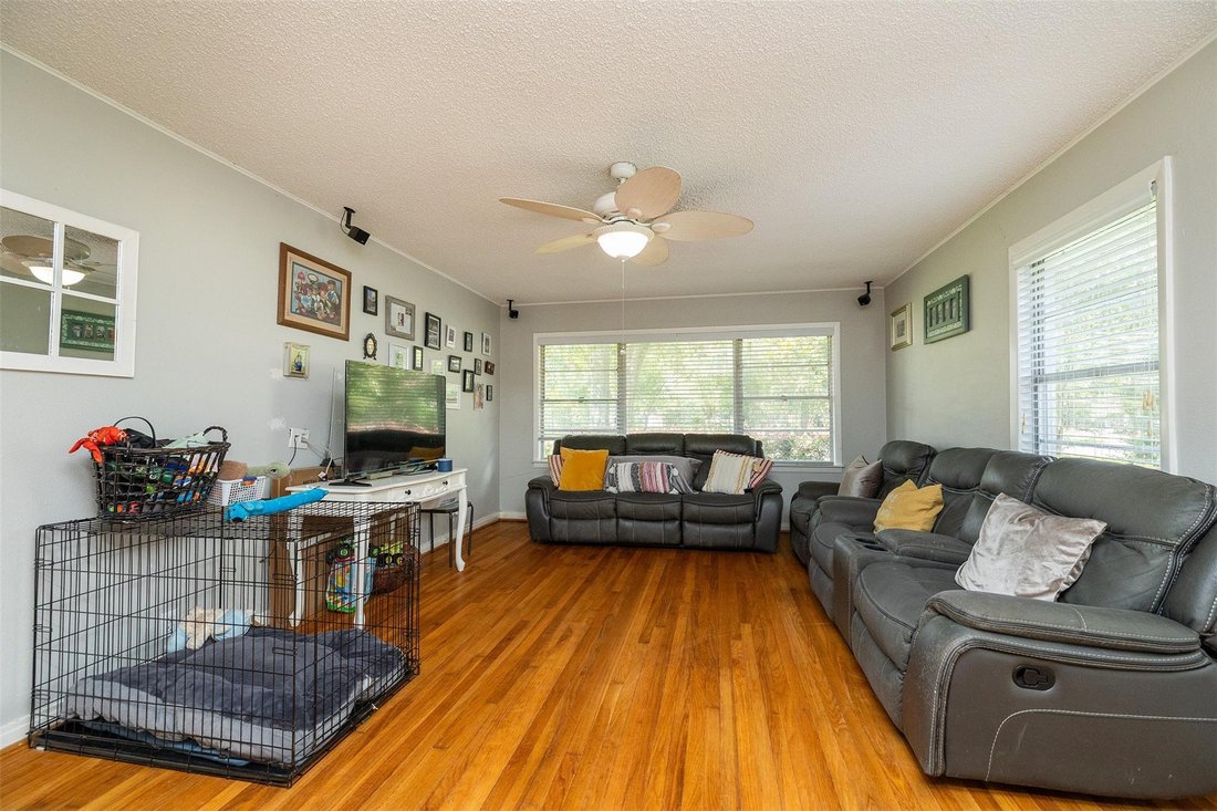 Houston, Texas, United States 5 - 18569171