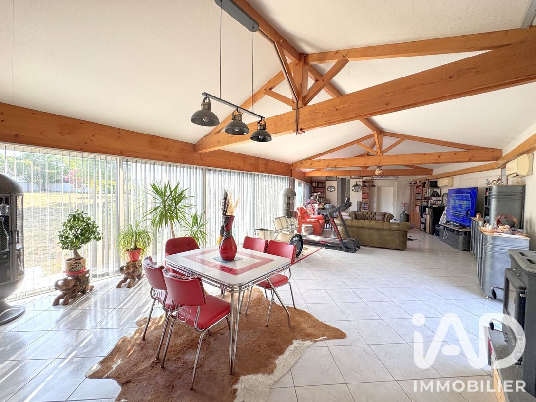 House in Grezac, Nouvelle-Aquitaine, France 4 - 18571592