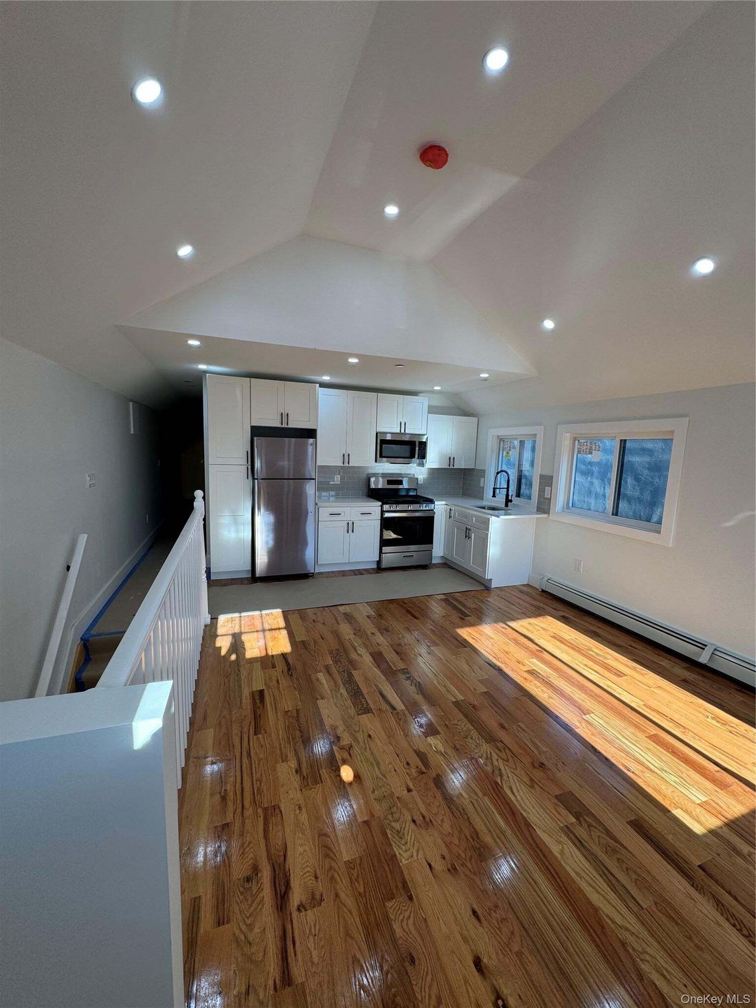 House in New York, New York, United States 3 - 18573169