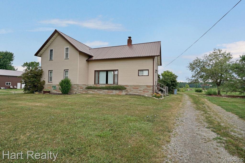 House in Capac, Michigan, United States 2 - 18570579