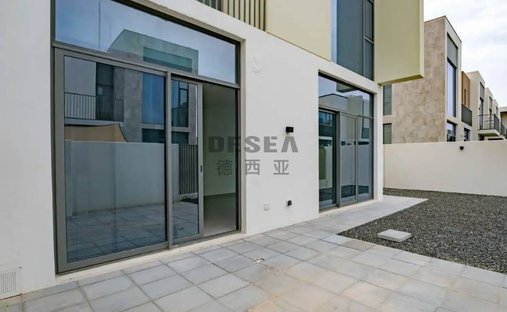Villa in Wadi Al Safa 2, Wadi Al Safa, Dubai 1