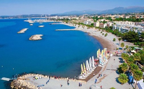 Wohnung in Saint-Laurent-du-Var, Provence-Alpes-Côte d'Azur, Frankreich 1
