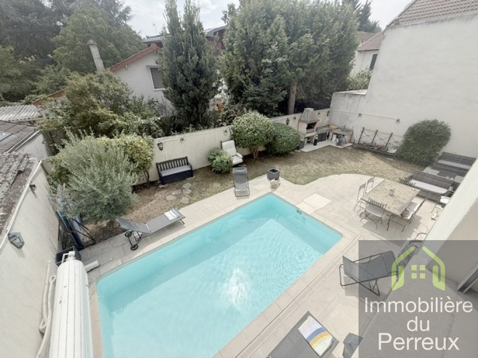 House in Ledru Rollin, Le Perreux-sur-Marne, France 2 - 18568876