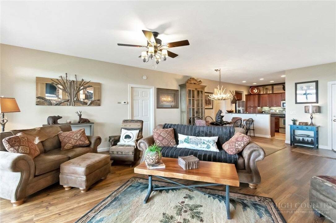 Condo in Banner Elk, North Carolina, United States 4 - 18566918